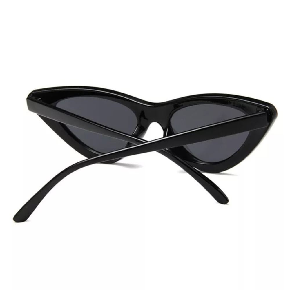 🍒3/$30 New Retro Black Cat Eye Sunglasses - Picture 4 of 8